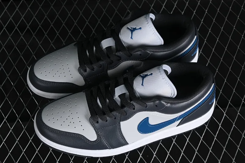 All categories Air Jordan Jordan series basketball shoes Air Jordan 1 Low G version pure original Air Jordan 1 Low AJ1 Joe 1 black gray blue hook low-top cultural basketball shoes DC0774-040